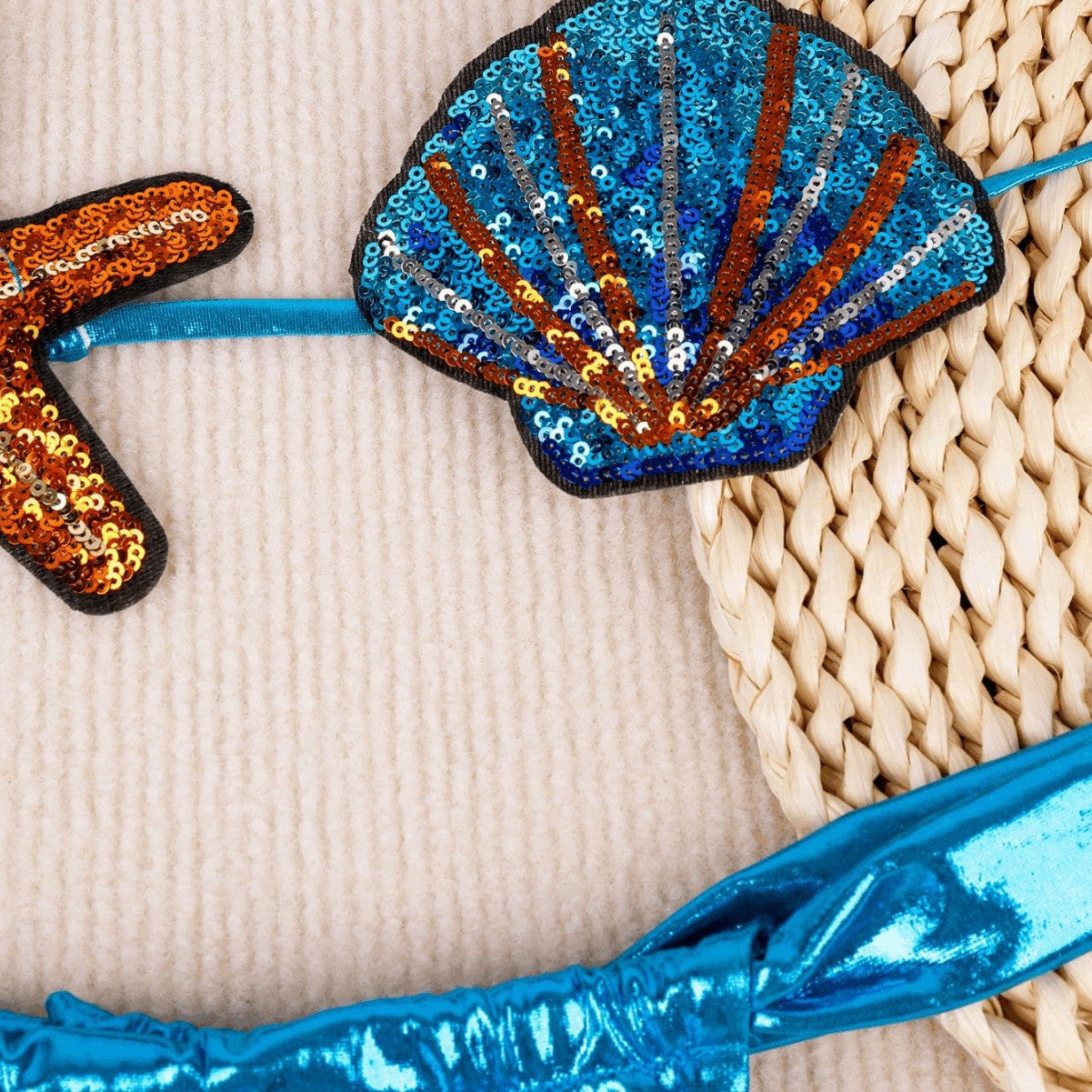 Wholesale Summer two-piece shell swimsuit